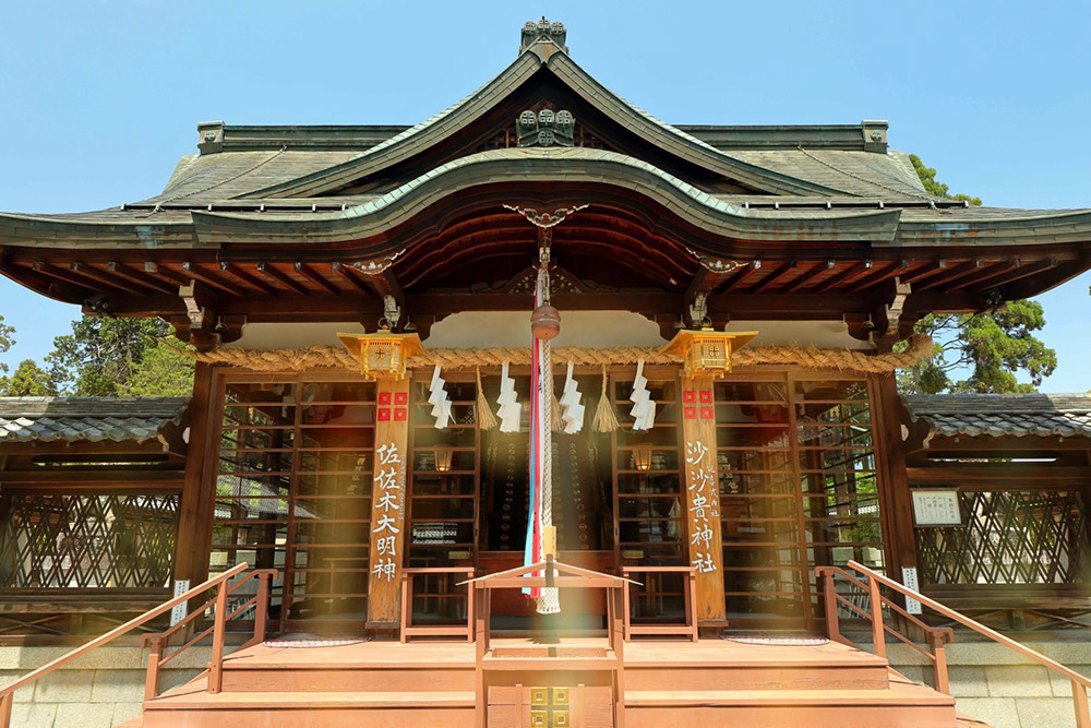 沙沙貴神社の本殿